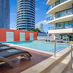 mantra-broadbeach-on-the-park.queenslandhotels.net/